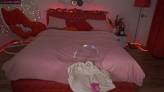 MadissonSoft online show from December 26, 2024, 2:05 pm