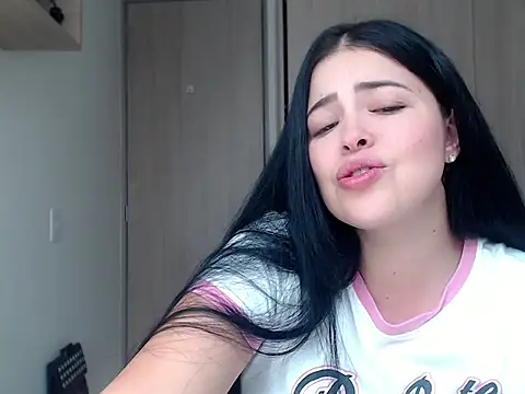 Snapshot of Aleska__Bell chatting on September 8, 2025, 3:00 pm Aleska Bell online show from September 8, 2025, 3:00 pm