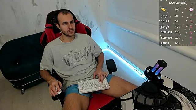 Raamoss online show from December 11, 2024, 8:04 am