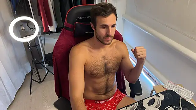 Raamoss online show from October 12, 2025, 5:45 pm