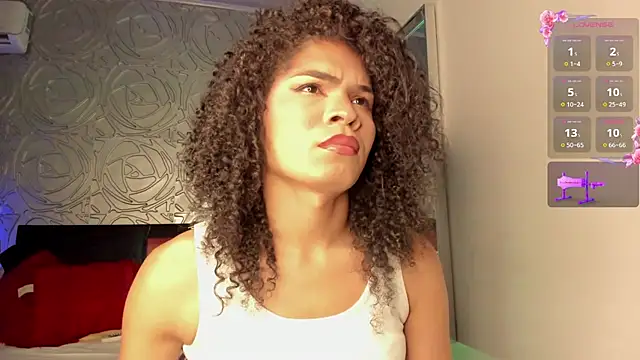 vennus1  online show from November 30, 2025, 3:43 am