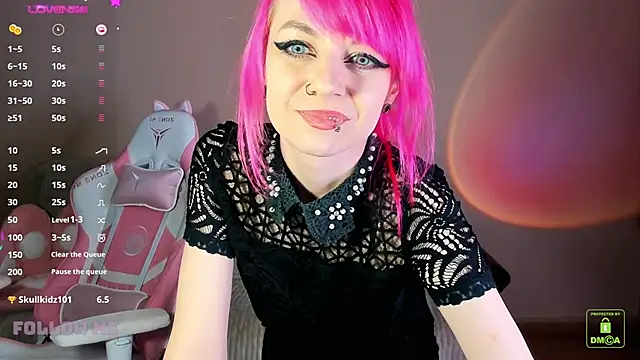 AmyRose6969 online show from December 8, 2024, 9:08 pm