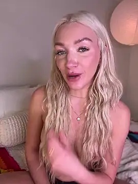 SerenaCloud online show from March 7, 2025, 4:57 am