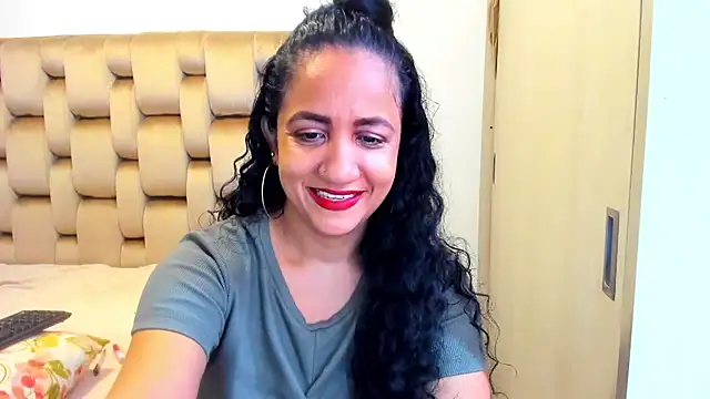alaskmiller1 online show from May 17, 2026, 8:49 pm
