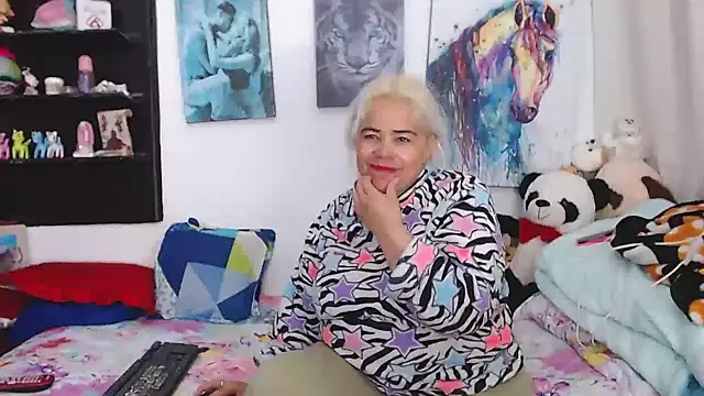 Snapshot of estrellita_fugaz16x chatting on March 18, 2025, 3:09 am estrellita fugaz16x online show from March 18, 2025, 3:09 am