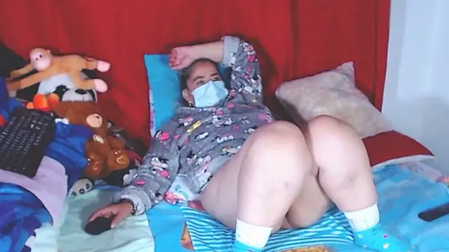 Snapshot of estrellita_fugaz16x chatting on October 18, 2025, 2:58 am estrellita fugaz16x online show from October 18, 2025, 2:58 am