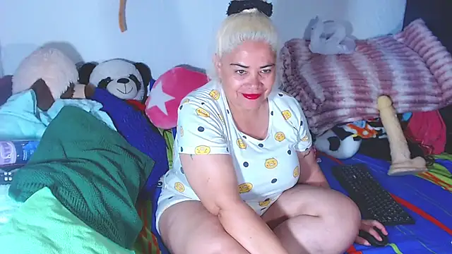 estrellita fugaz16x online show from July 10, 2026, 4:06 am