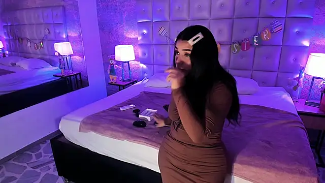 Maddysex  online show from April 16, 2026, 11:33 am