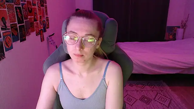 AnabelFrel online show from March 19, 2026, 12:14 am