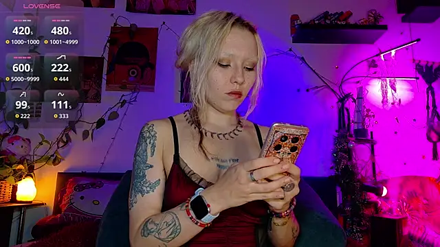 olivecum online show from April 3, 2026, 1:09 pm