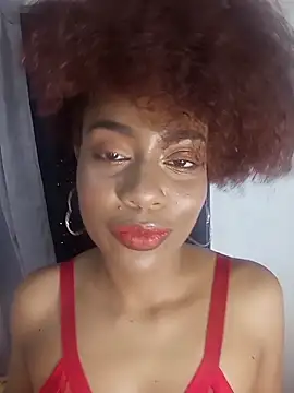 thaimy  online show from November 23, 2025, 11:37 pm