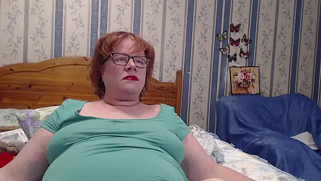 Snapshot of AMARILLIS chatting on February 21, 2026, 6:42 pm AMARILLIS online show from February 21, 2026, 6:42 pm