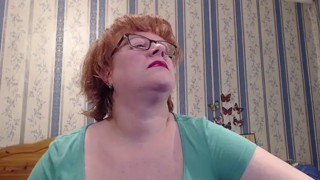 Snapshot of AMARILLIS chatting on February 22, 2026, 7:56 pm AMARILLIS online show from February 22, 2026, 7:56 pm