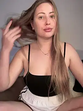 AlisaWhite online show from January 13, 2025, 12:02 pm