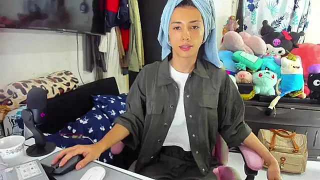 Lawrncesofiets online show from January 25, 2025, 3:41 pm