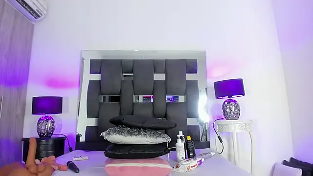 Snapshot of tanyyaa chatting on February 7, 2025, 5:20 am tanyyaa online show from February 7, 2025, 5:20 am