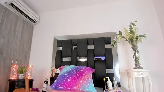 Snapshot of tanyyaa chatting on March 18, 2025, 4:47 am tanyyaa online show from March 18, 2025, 4:47 am