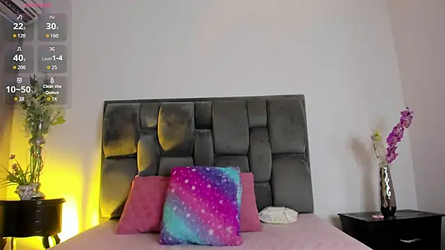 Snapshot of tanyyaa chatting on October 9, 2025, 11:25 pm tanyyaa online show from October 9, 2025, 11:25 pm