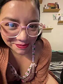 Vivi Kvsh online show from March 26, 2026, 7:14 am