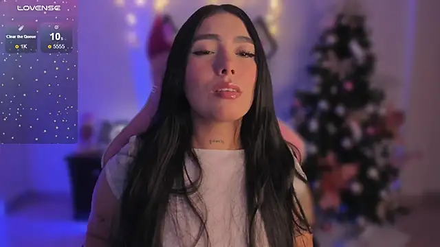 shantall vidales  online show from December 13, 2024, 5:49 am