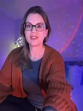 Snapshot of MaiseKnox chatting on February 26, 2025, 2:04 am MaiseKnox online show from February 26, 2025, 2:04 am