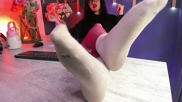 Snapshot of veronicafalcon chatting on May 22, 2026, 6:24 pm veronicafalcon online show from May 22, 2026, 6:24 pm