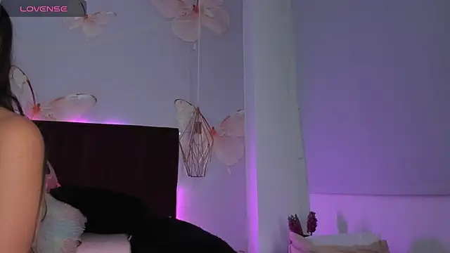 Vivi prinncess online show from February 23, 2026, 11:35 pm