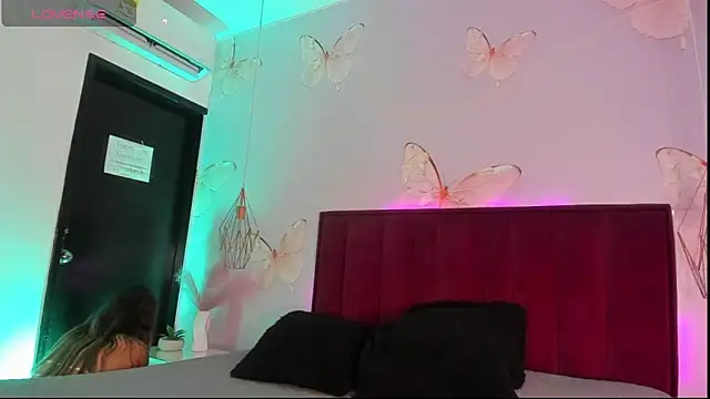 Vivi prinncess online show from February 28, 2026, 10:11 pm