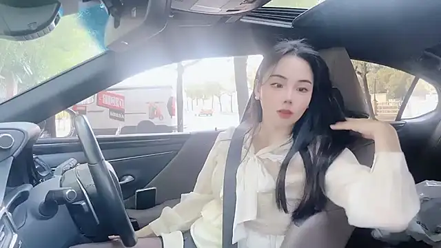 Snapshot of orla2021 chatting on December 8, 2024, 6:54 am orla2021 online show from December 8, 2024, 6:54 am