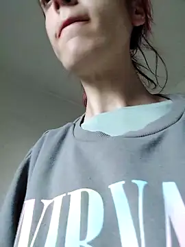 Snapshot of JoLeNe27 chatting on April 24, 2026, 4:20 pm JoLeNe27 online show from April 24, 2026, 4:20 pm