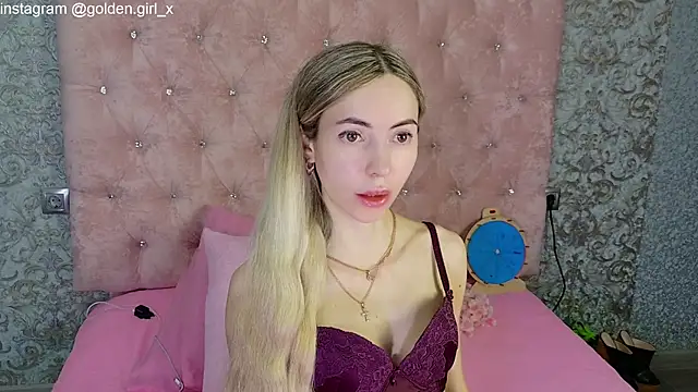 Akilla Queen online show from May 27, 2026, 1:57 am