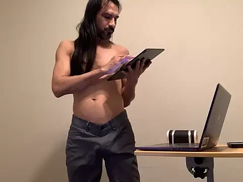 Youreherewithme online show from January 28, 2025, 2:43 am