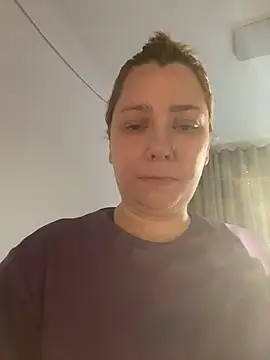Snapshot of Patriciamoura69 chatting on August 4, 2026, 8:22 pm Patriciamoura69 online show from August 4, 2026, 8:22 pm