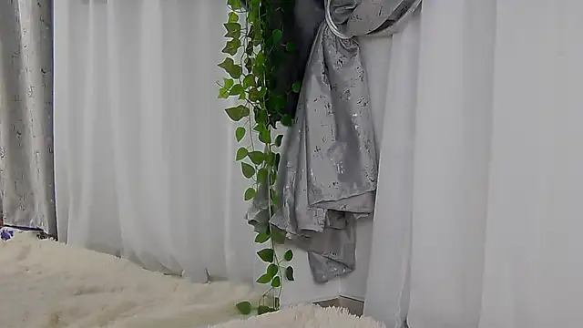 IsabelleEthan online show from October 17, 2025, 1:20 am