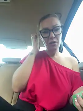 Snapshot of Sacha-xx chatting on March 18, 2026, 4:32 pm Sacha-xx online show from March 18, 2026, 4:32 pm