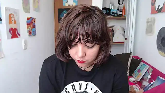 soynanabela28 online show from November 7, 2025, 5:35 pm