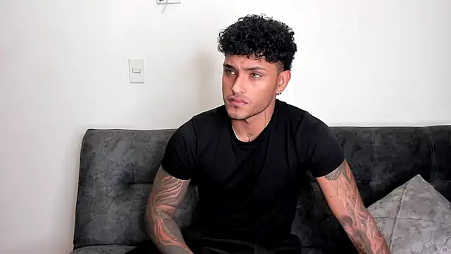 Alessandro Vanni online show from March 3, 2025, 11:56 pm