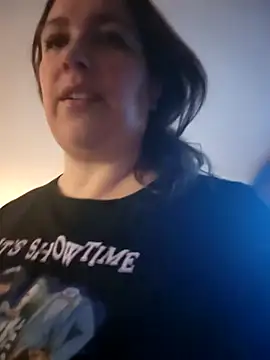 Snapshot of Canadian_BBW chatting on January 13, 2025, 4:30 pm Canadian BBW online show from January 13, 2025, 4:30 pm