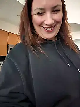 Snapshot of Canadian_BBW chatting on January 30, 2025, 9:14 pm Canadian BBW online show from January 30, 2025, 9:14 pm