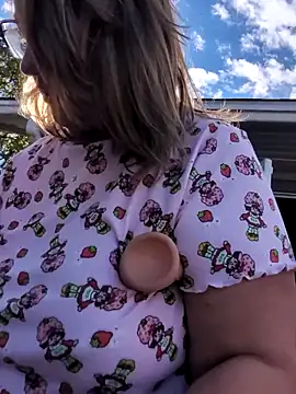 Snapshot of Canadian_BBW chatting on October 17, 2025, 8:22 pm Canadian BBW online show from October 17, 2025, 8:22 pm