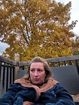 Snapshot of Canadian_BBW chatting on October 26, 2025, 7:53 pm Canadian BBW online show from October 26, 2025, 7:53 pm