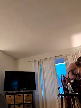 Canadian BBW online show from February 1, 2026, 12:20 am