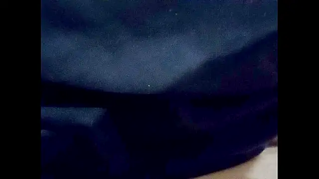 hairyuncut00 online show from February 20, 2025, 8:47 pm