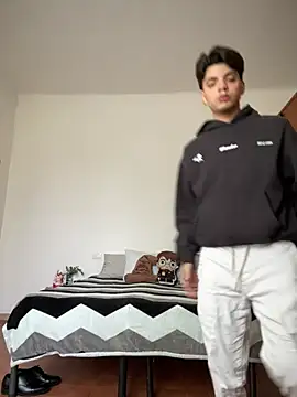 Snapshot of dylancrugerx chatting on April 10, 2026, 9:25 am dylancrugerx online show from April 10, 2026, 9:25 am