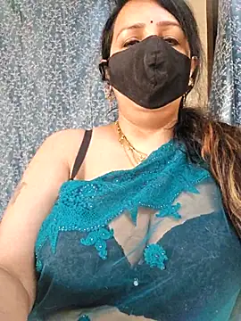 cute-tanvi online show from March 8, 2025, 1:28 am