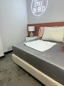 natural bigboobs online show from March 1, 2025, 10:53 pm