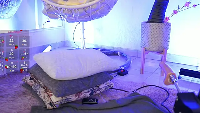 DalahiaRush online show from February 28, 2025, 2:42 pm