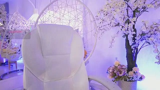 DalahiaRush online show from September 25, 2025, 7:06 pm