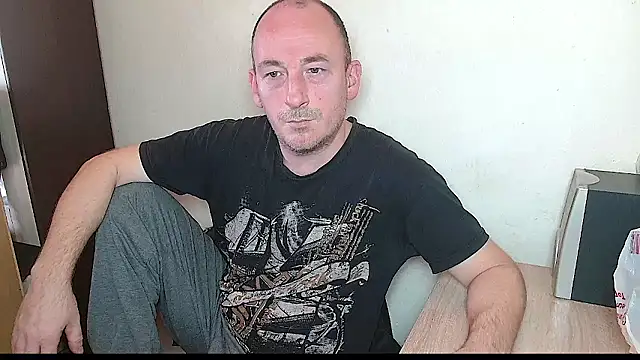 Johan   Barker online show from January 19, 2026, 12:53 pm