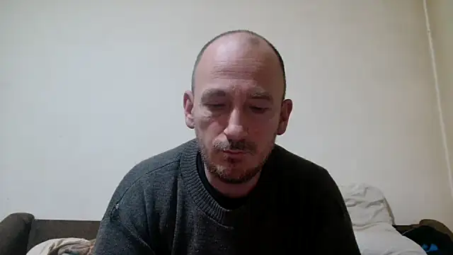 Johan   Barker online show from February 8, 2026, 4:43 pm